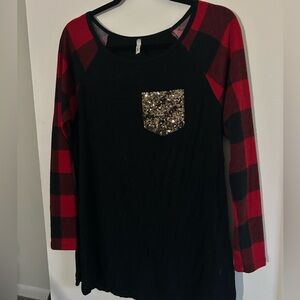 Voll Style Red and Black Plaid Long Sleeve Tee Gold Sequin Pocket Size Small